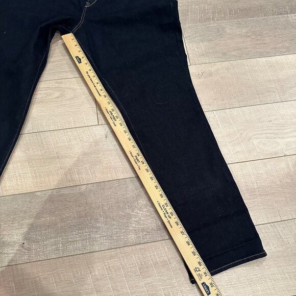 OLD NAVY WOMENS DARK BLUE CURVY PROFILE JEANS SIZE 18 REGULAR - Picture 4 of 9